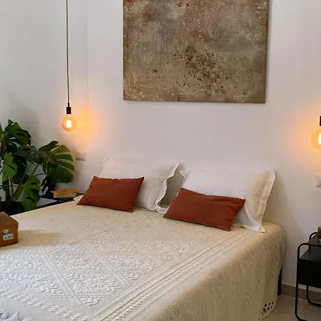 Elevada * Castellammare di Stabia