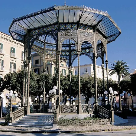 Elevada Lejlighed Castellammare di Stabia