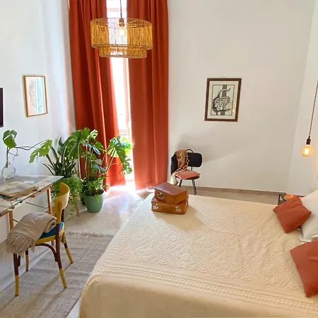 Elevada カステッランマーレ・ディ・スタービア